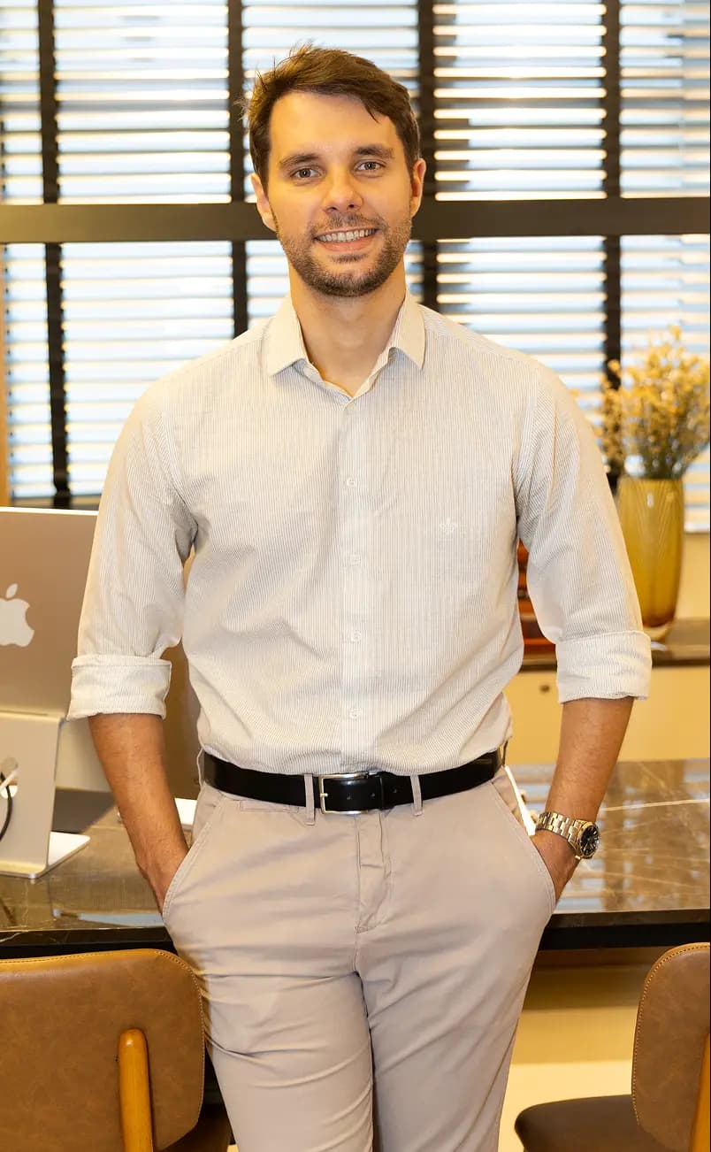 Dr. Egberto B. Santos Jr
